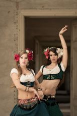 Caravanseray -  &copy; Tony Gigov