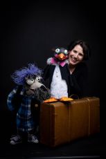 Mit Ruck & Sack - Tanja Ghetta © Archiv Theater Akzent Mit Ruck & Sack - Tanja Ghetta © Archiv Theater Akzent