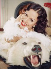 Manche mögens Heiles - Kerstin Heiles © Archiv Theater Akzent Manche mögens Heiles - Kerstin Heiles © Archiv Theater Akzent