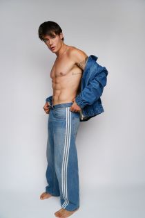 Mario Adrion -  &copy; Archiv Theater Akzent